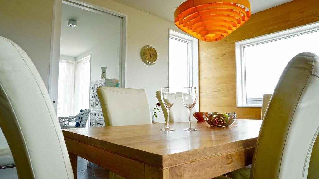 Brun Villa Laugaras Ngoại thất bức ảnh